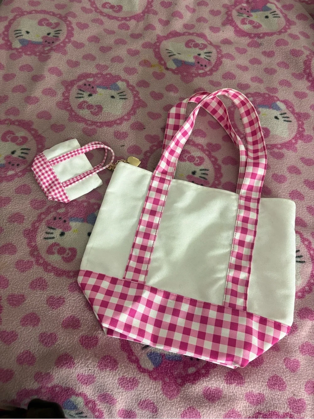 Bath & Body Works adorable small